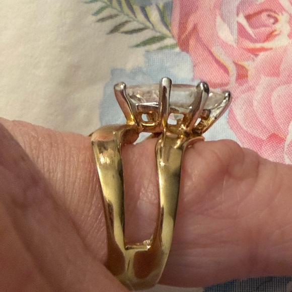 ✨ Vintage 1970s Marquise CZ Cigar Band Statement Ring - Picture 3 of 10